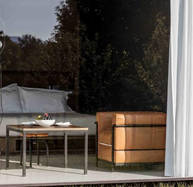 Camera Deluxe con arredamento contemporaneo