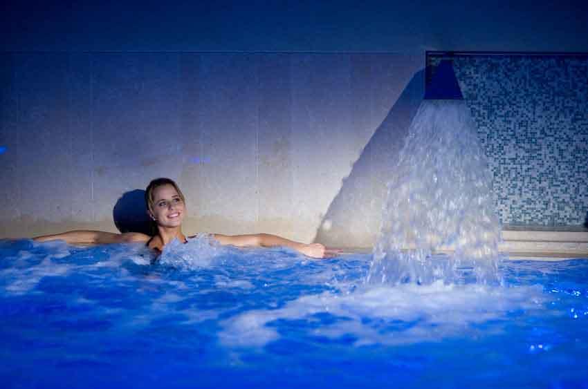 Piscina del centro benessere