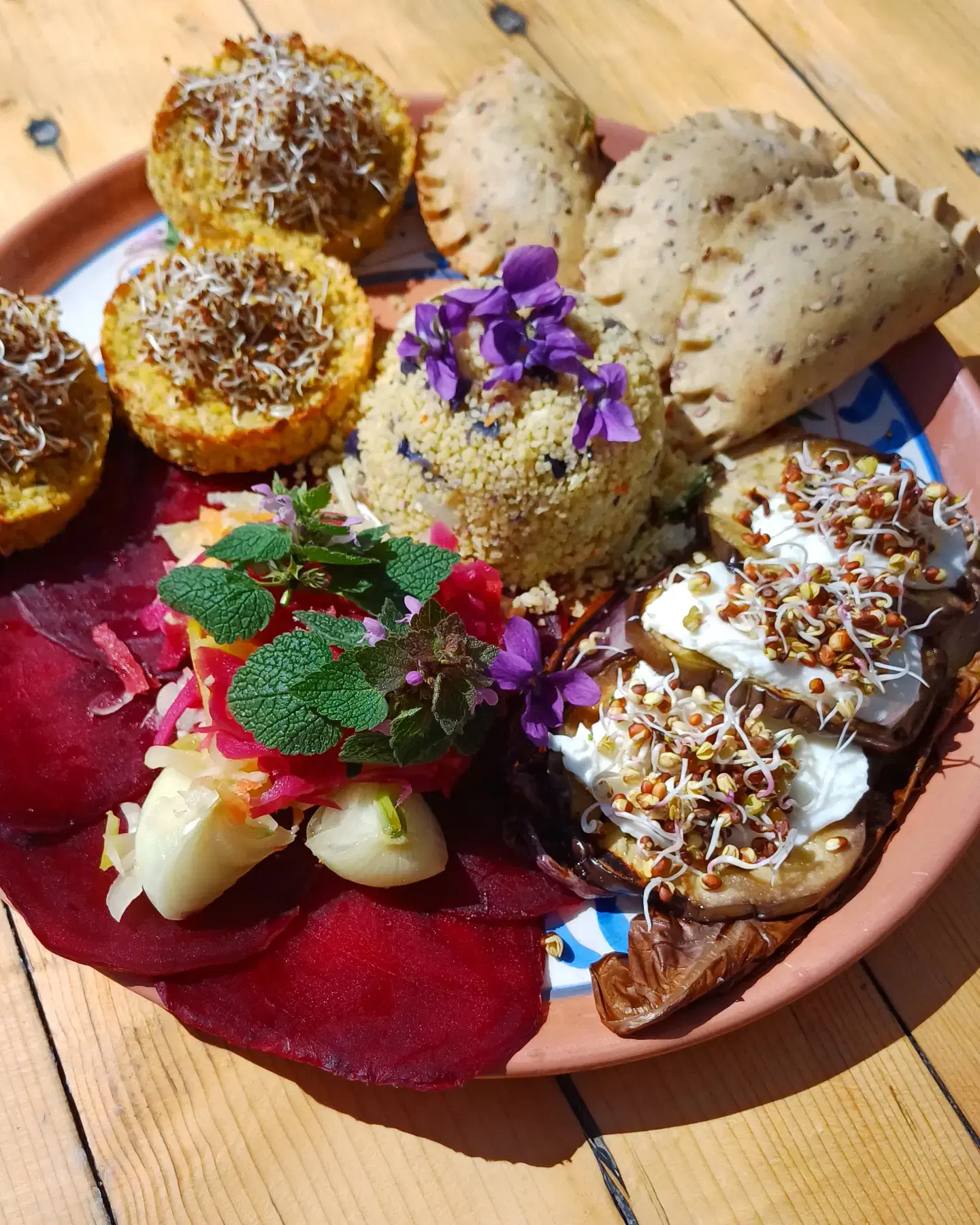 Paesaggio circostante e montagne