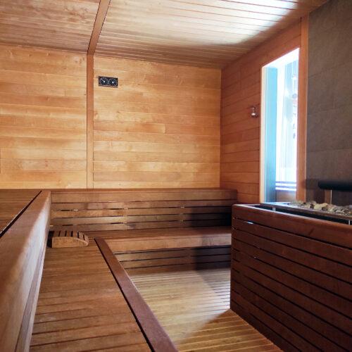 Sauna finlandese con legno di ontano