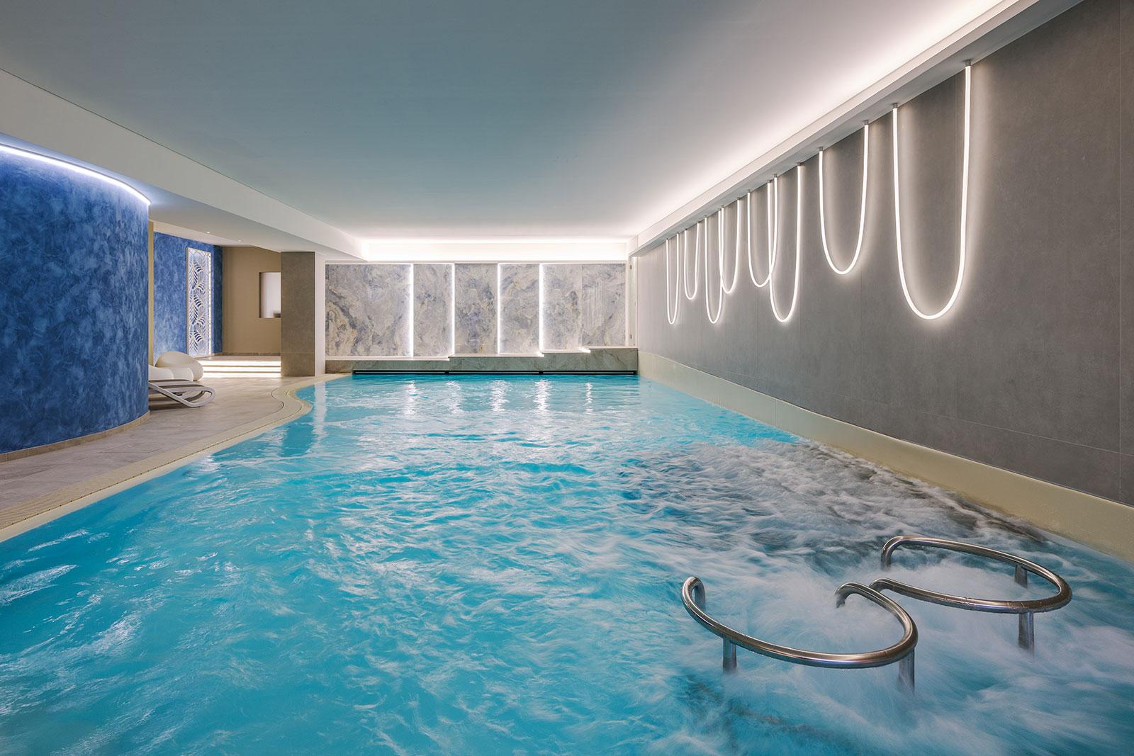 Serenity Pool con whirlpool