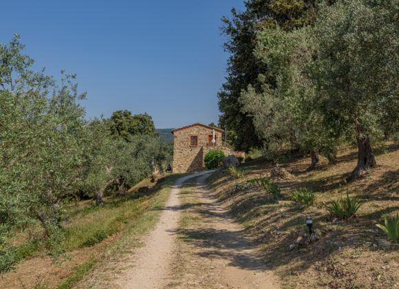 Casetta del Pastore con appartamenti bilocali