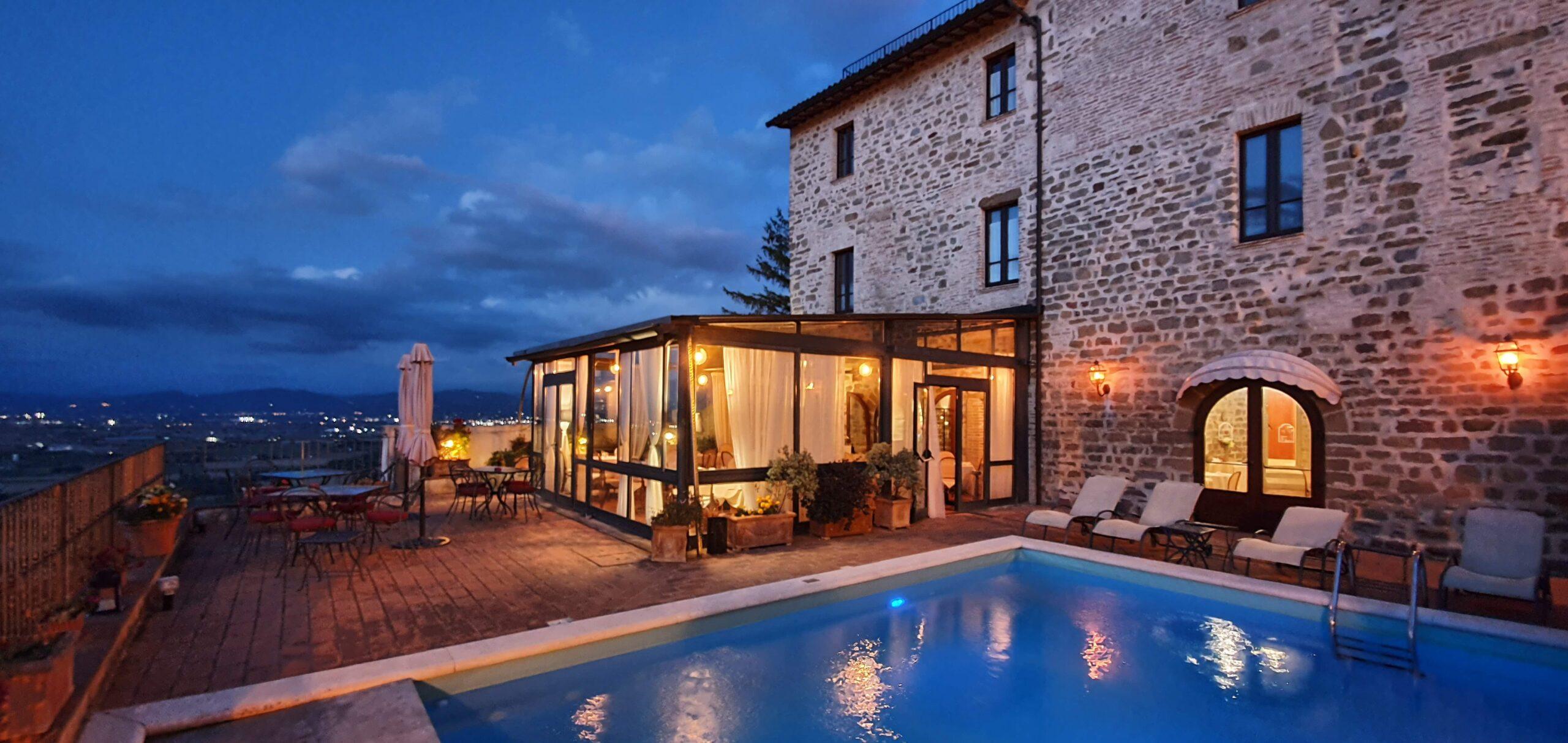 Veduta esterna principale del Relais La Corte di Bettona