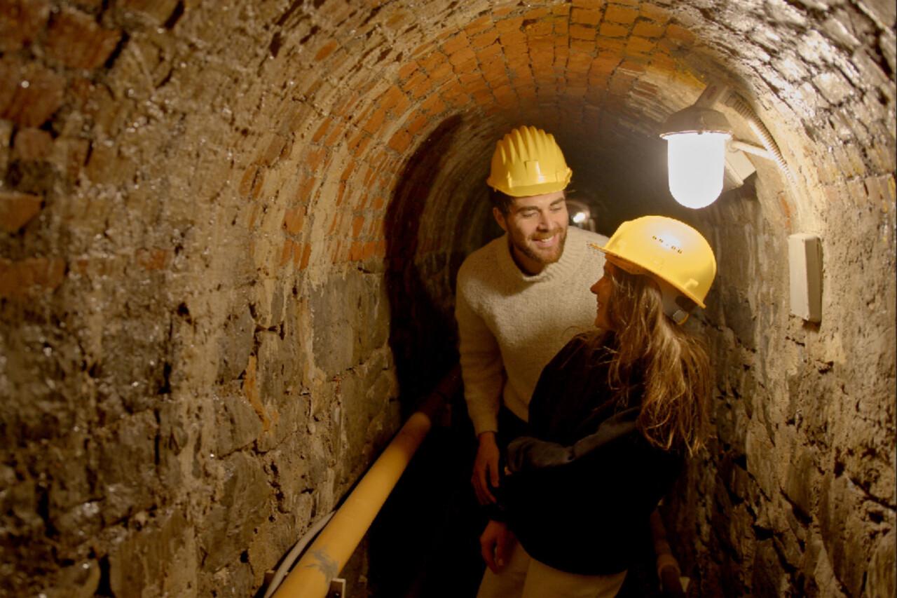 Galleria ottocentesca con sorgenti termali