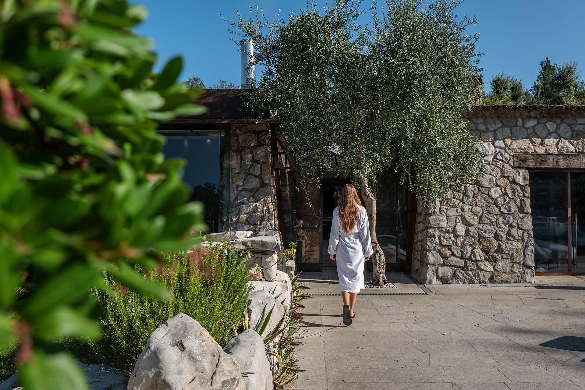 Dettagli struttura Aquapetra