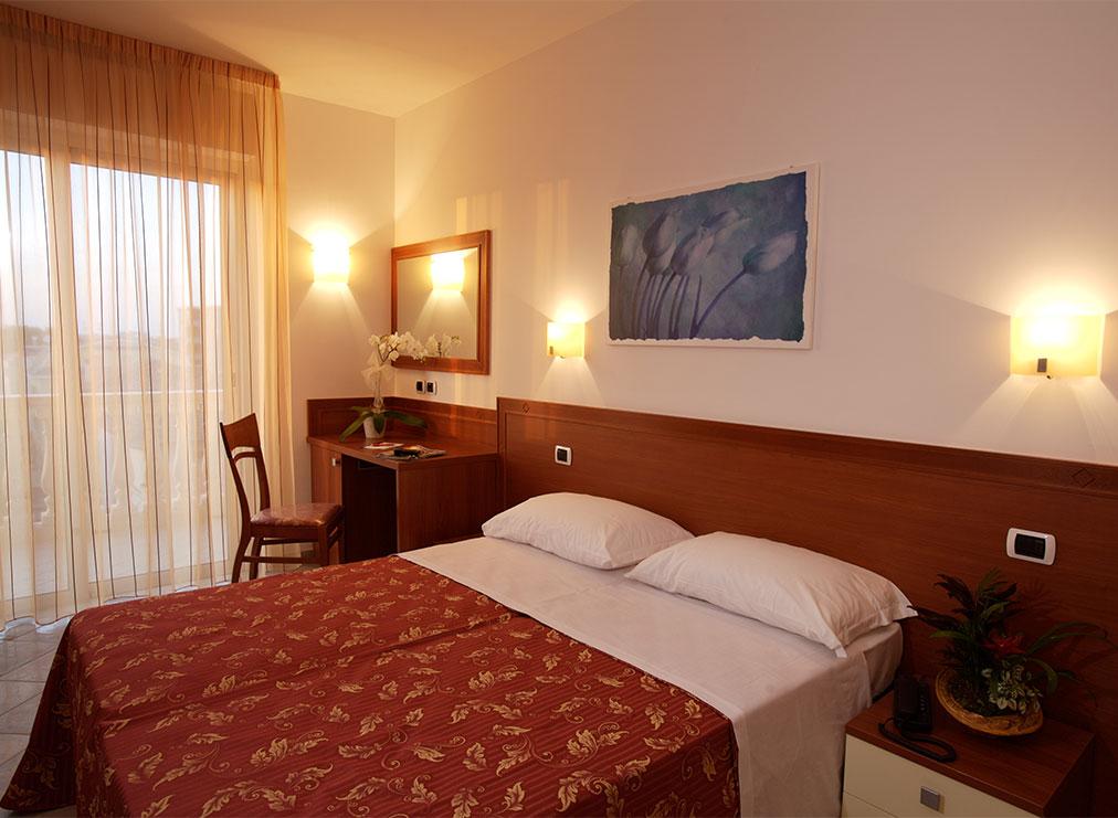 Camera standard hotel