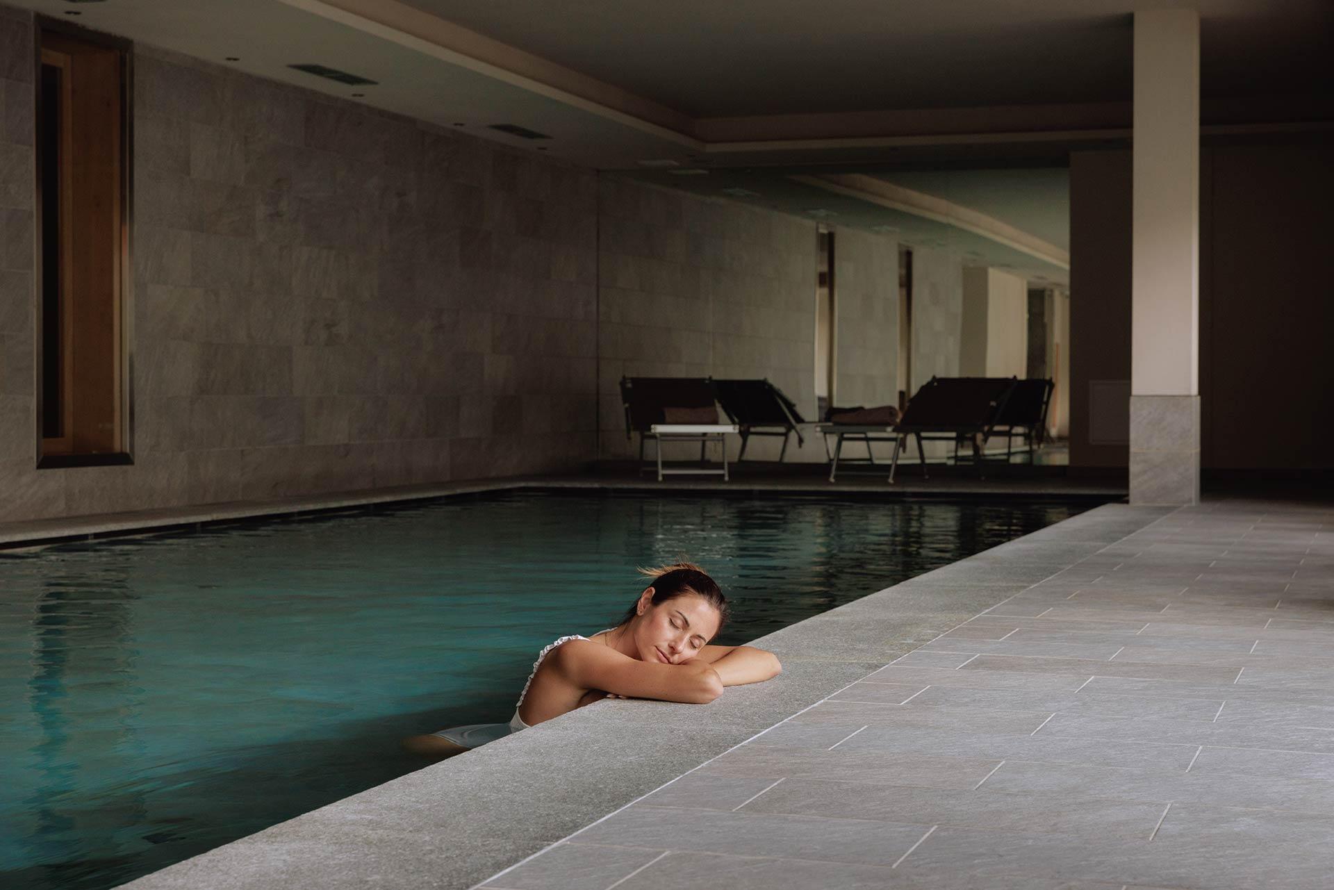 Zona piscine con vista