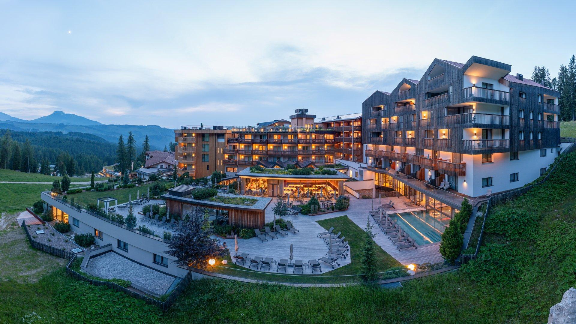 Hotel Cristal vista esterna