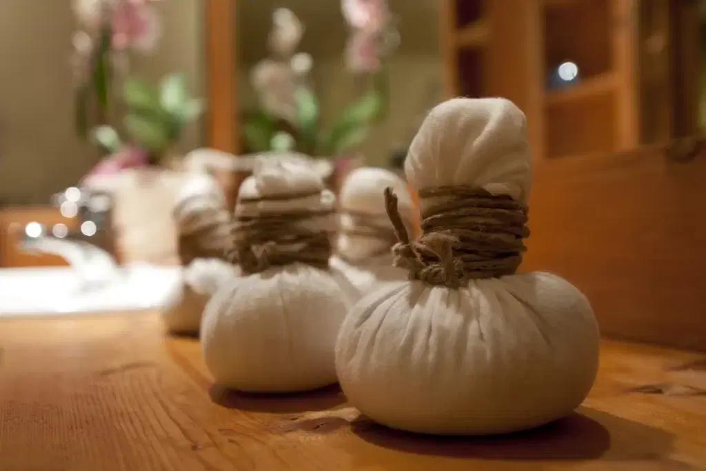 Percorso sensoriale sulle rocce