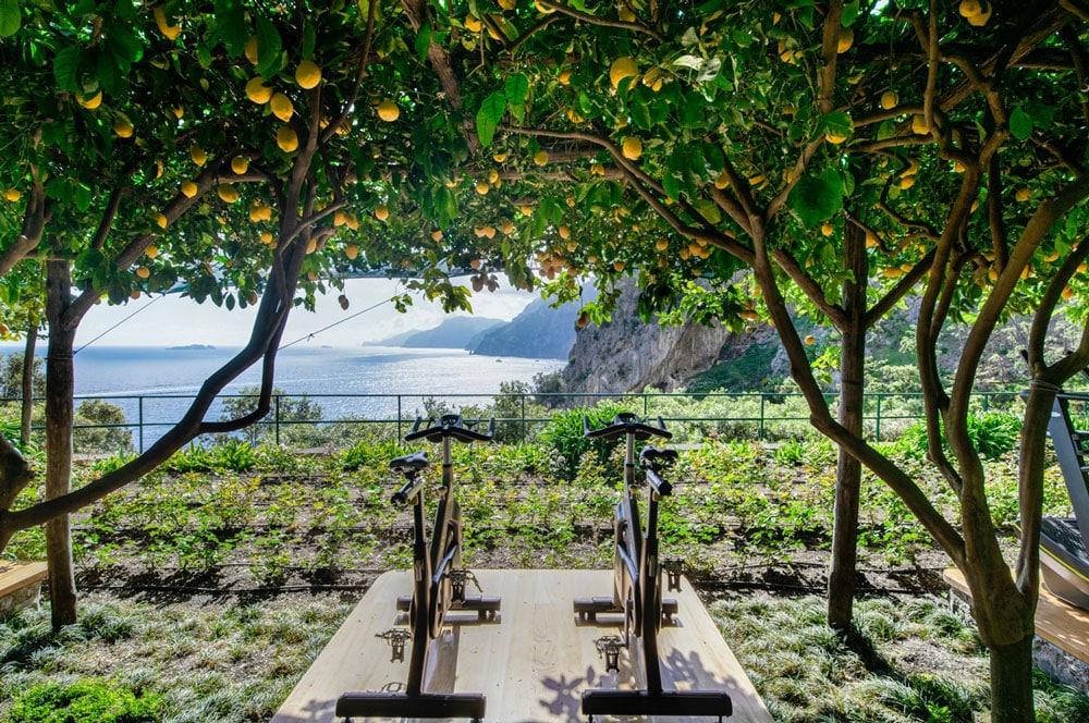 Palestra panoramica con vista mare