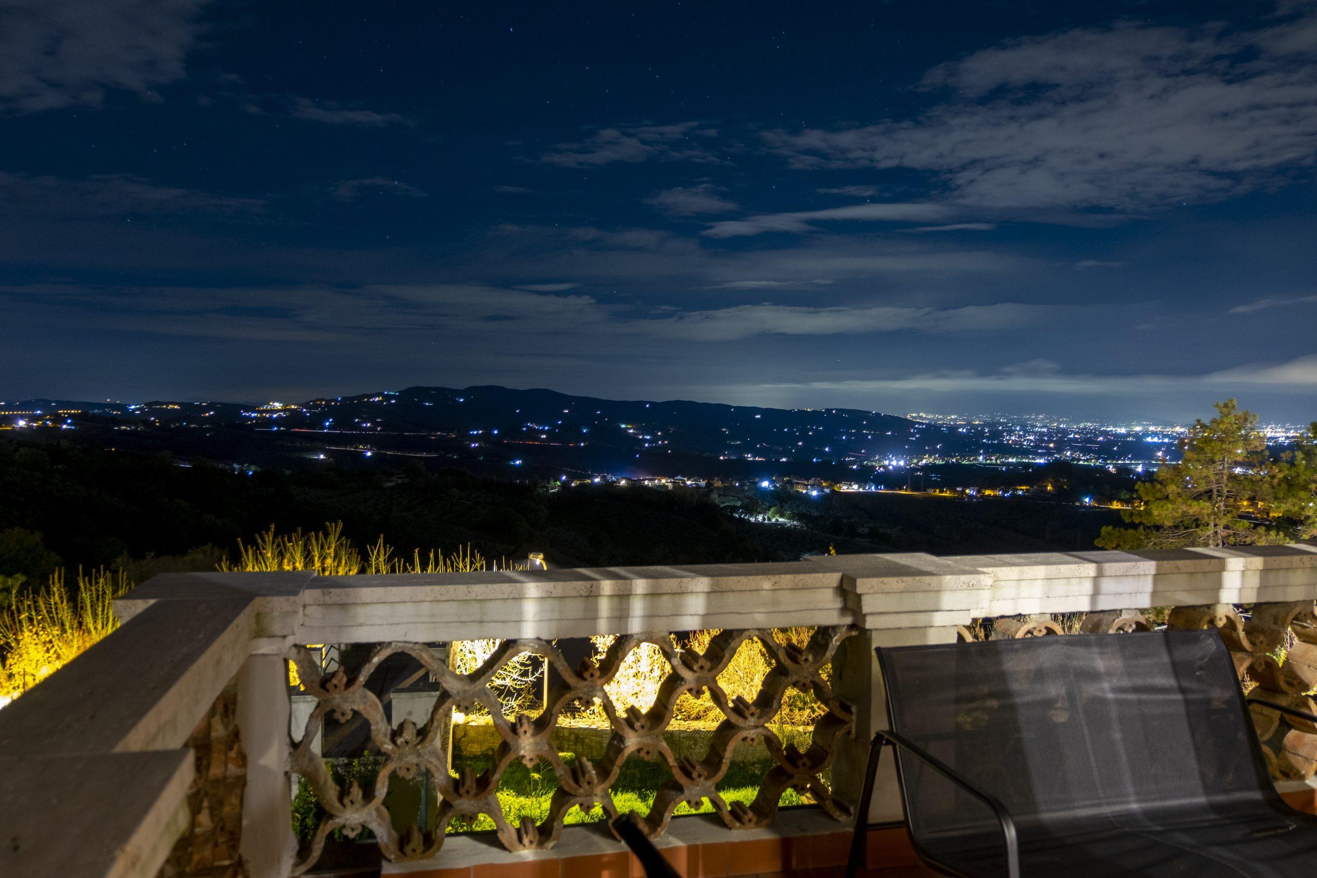 Camera letto matrimoniale