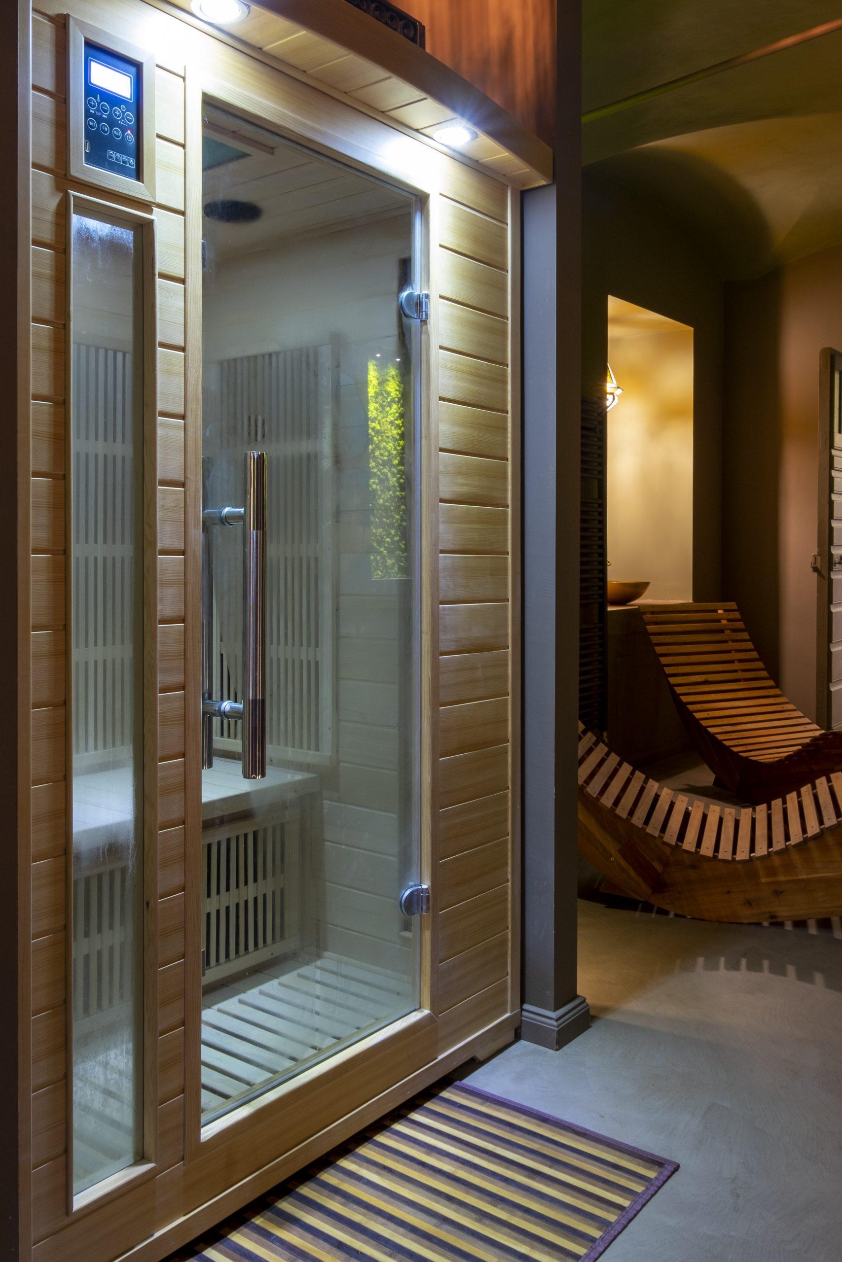 Area spa con illuminazione