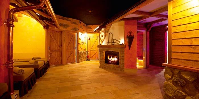 Suite e ambienti dedicati ai trattamenti.