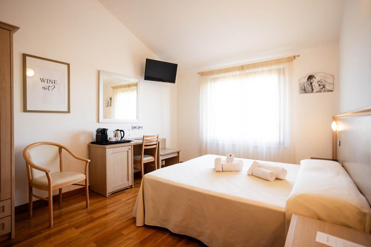 Camera Standard con vista sui vigneti