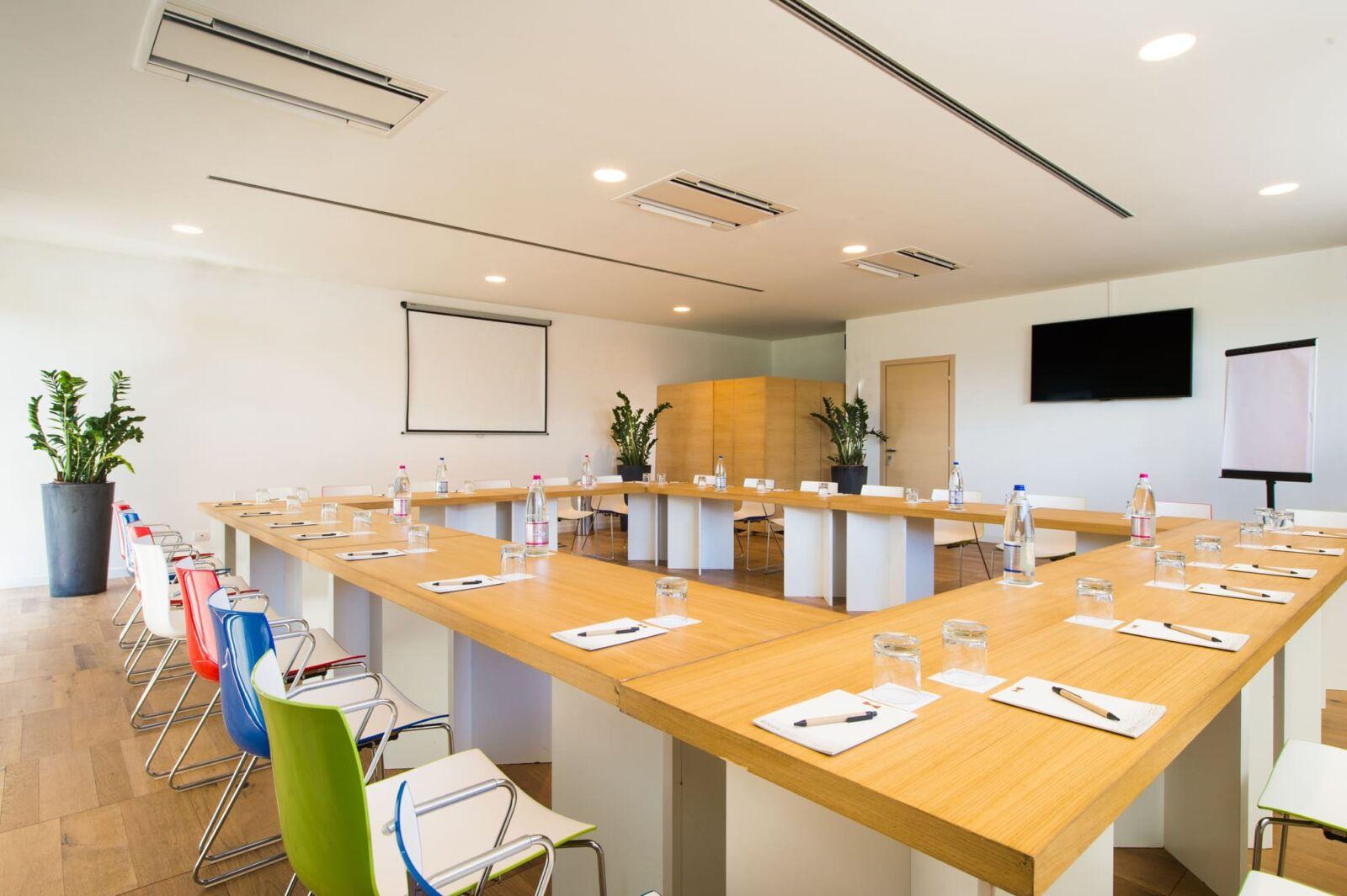 Terrace Meeting Room