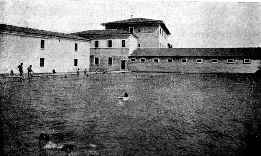 Piscina termale del resort