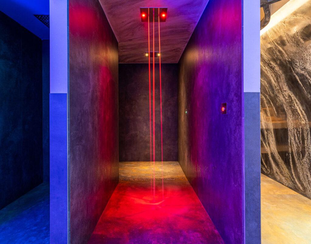 Percorso sensoriale con giochi d’acqua e luci della Blue Moon SPA