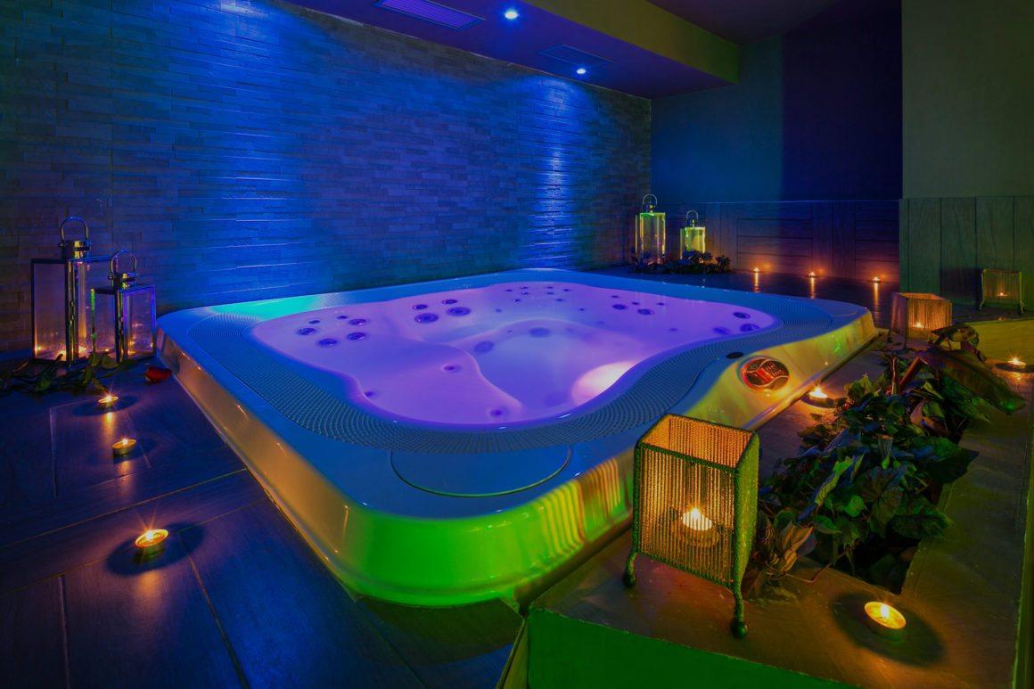 Centro benessere con jacuzzi