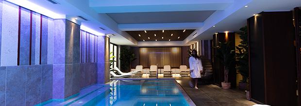 Piscina wellness Youmami Spa