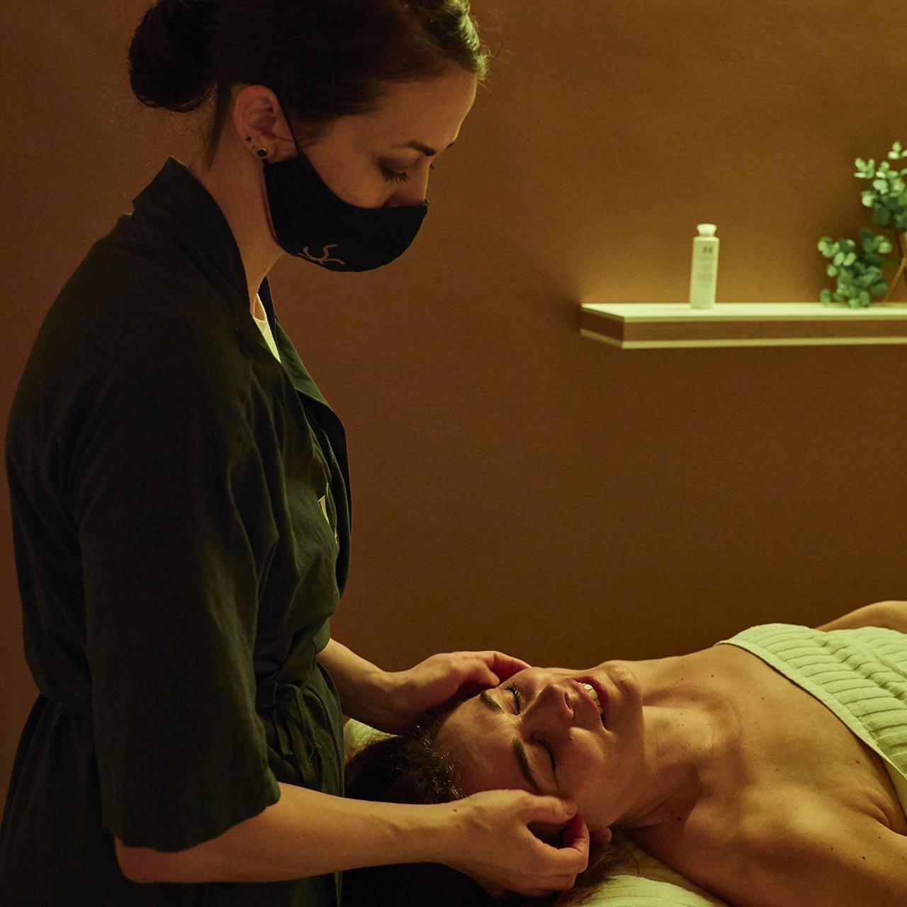 Trattamento viso V-Power Full C nella SPA