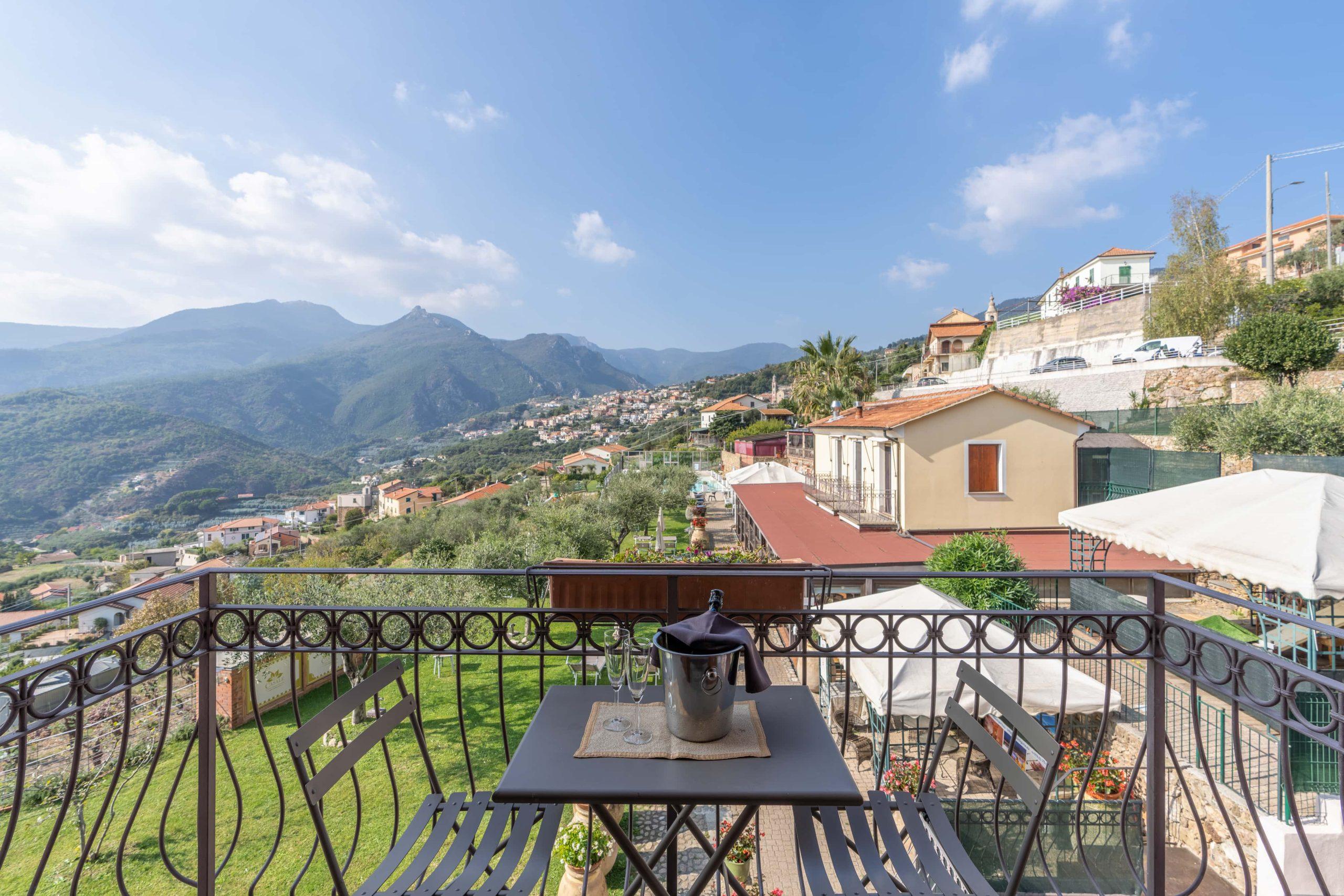 Hidro Suite con balcone privato panoramico