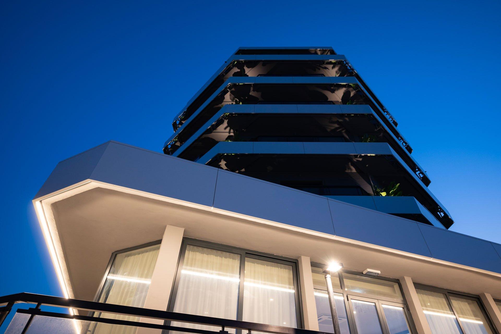 Beach bar con vista mare