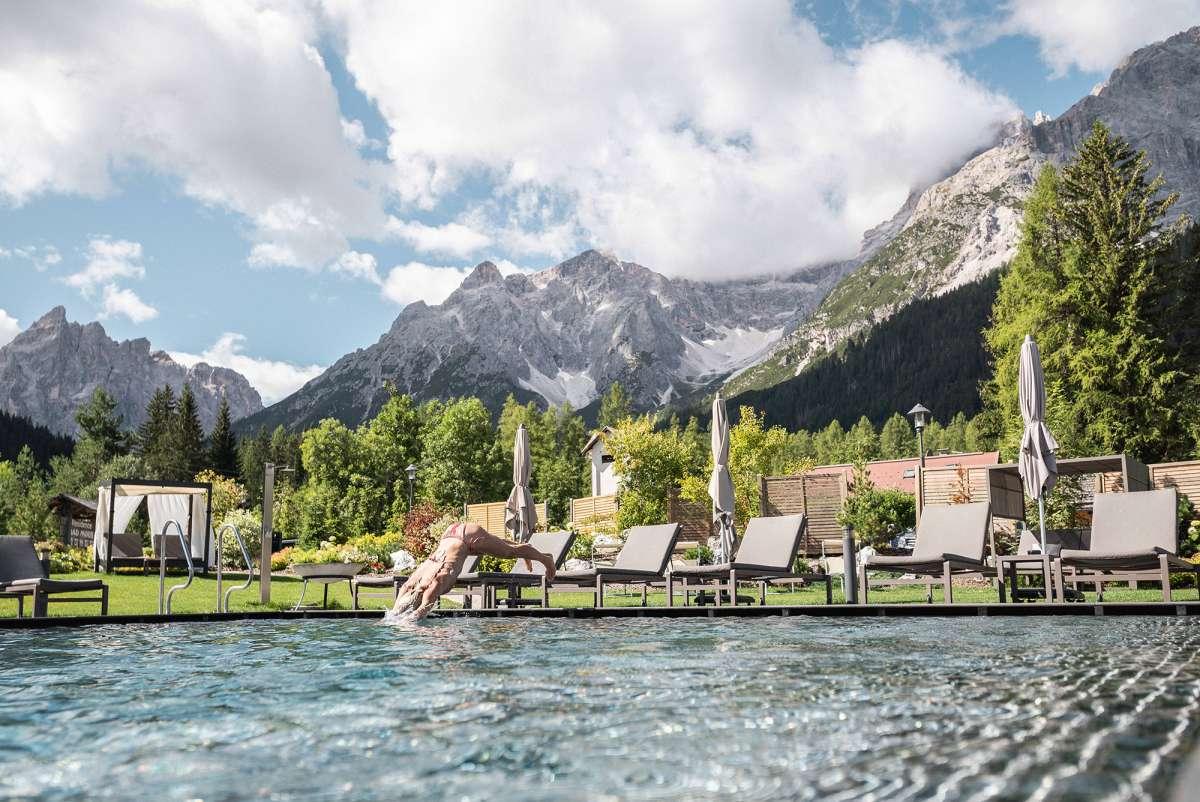 Dettagli piscina esterna