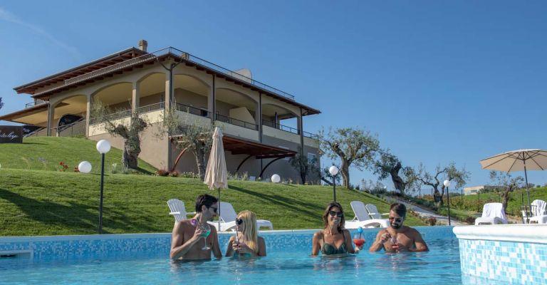 Cataleya Resort & Spa piscina e giardino