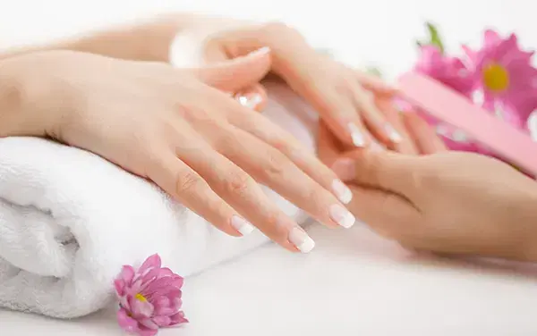 Servizio di manicure