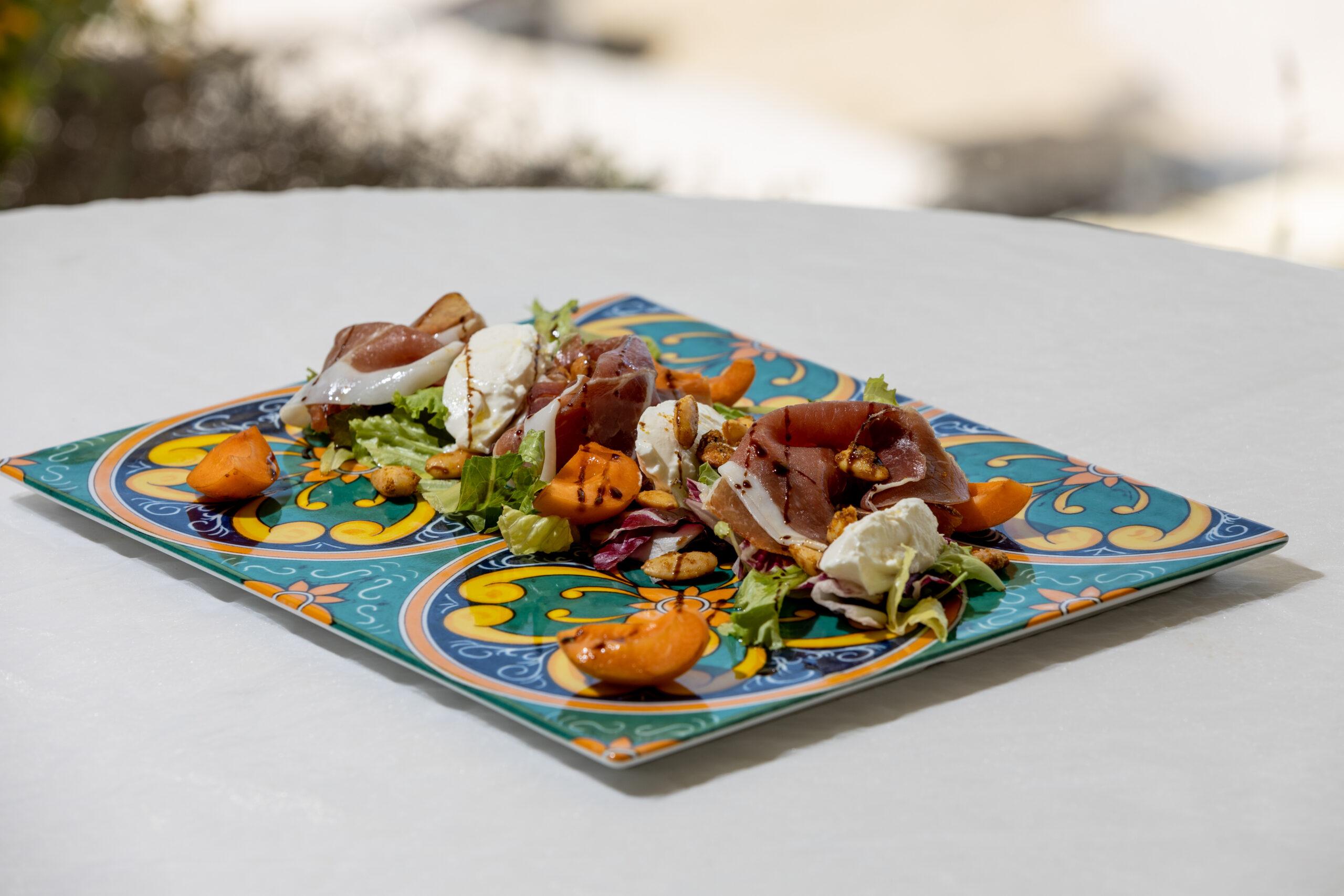 Ristorante affacciato sul mare