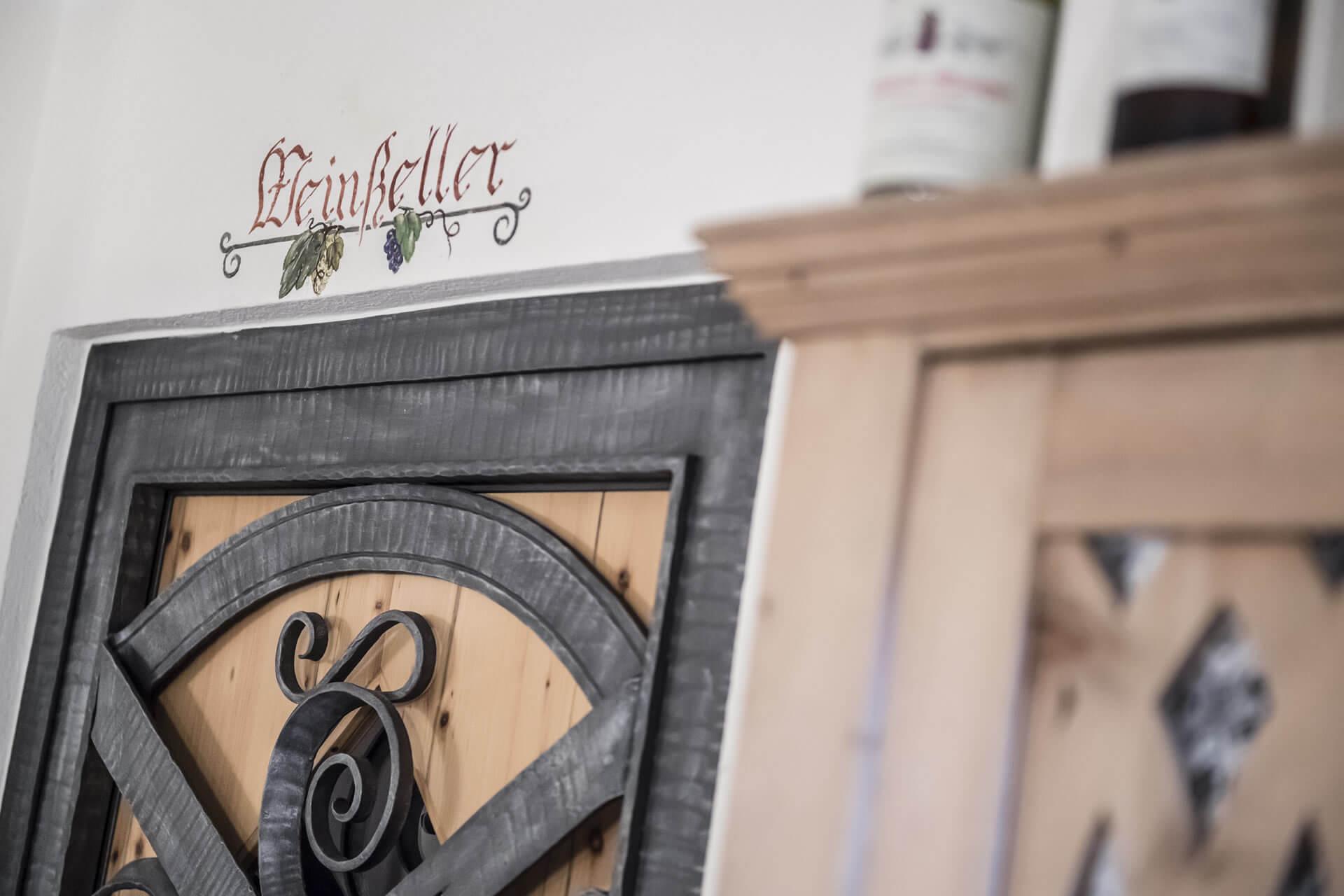 Cantina con vini sudtirolesi