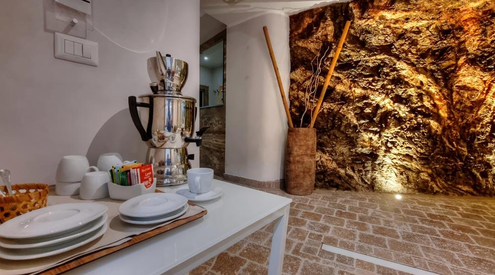 Idromassaggio e area relax con tisane naturali