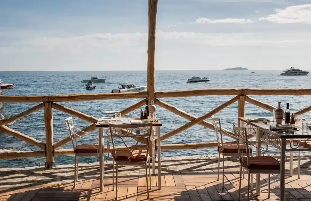 Ristorante Carlino direttamente sul mare