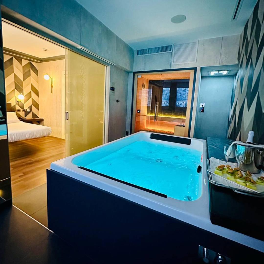Wellness Suite con spa privata - vasca idromassaggio